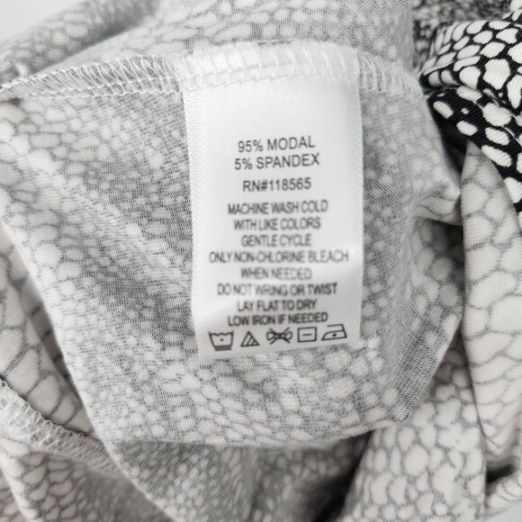 Truth + Style Women's Printed Knit Bubble Hem Dress Abstract Dot XXSP NWOT - Picture 4 of 4